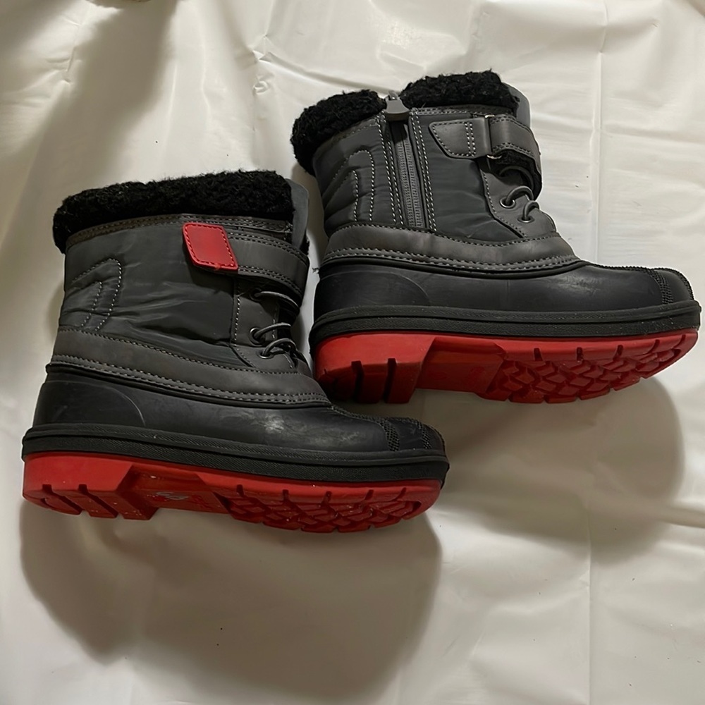 Cat & Jack Snow Boots Kids, Therolite, Lace up, Zipper, Velcour Strap, Faux Fur - Picture 1 of 7
